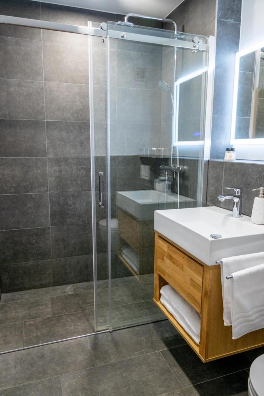 Wunderstay Alpine 303 New Studio With Lake & Mountain View Engelberg Exterior foto